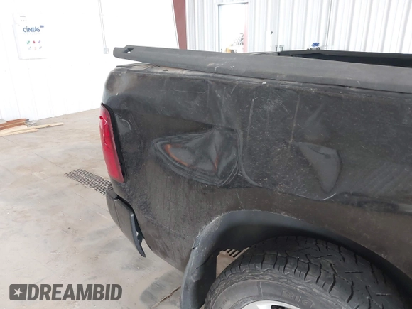 2012 Ram 1500 Express z VIN 1C6RD7KT9CS172524, wystawiony jako IAAI lot #41909767 z przebiegiem 173 249 mil mil oraz . Historia ofert i sprzedaży dostępna na DreamBid. Obrazek 17.