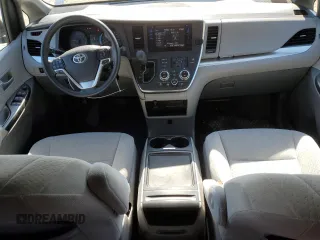 2015 Toyota Sienna LE AAS with VIN 5TDKK3DC2FS584738, listed as a Copart auction lot 50692905 with 88,022 mi miles and Salvage Title. Bid and sale history available at carsss.com. Image 8.