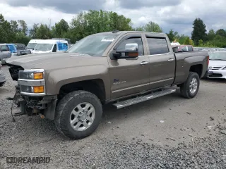 2015 Chevrolet Silverado 3500HD LTZ with VIN 1GC4K0E88FF572157, listed as a Copart auction lot 67583004 with 156,783 mi miles and Salvage Title. Bid and sale history available at carsss.com. Image 1.