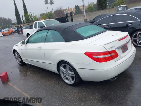 2012 Mercedes-Benz E 350 with VIN WDDKK5KF3CF164187, listed as a IAAI auction lot 41481949 with 111,693 mi miles and . Bid and sale history available at DreamBid. Image 14.