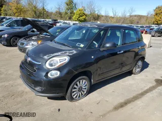 2014 FIAT 500L Easy with VIN ZFBCFABH1EZ016699, listed as a Copart auction lot 74738364 with 93,181 mi miles and Clean Title. Bid and sale history available at carsss.com. Image 1.