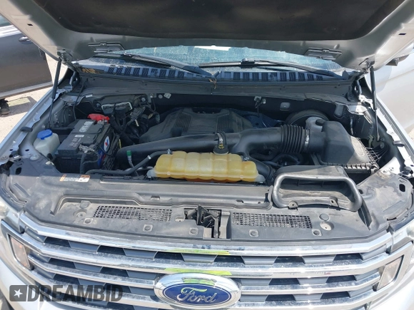 2019 Ford Expedition XLT with VIN 1FMJU1HTXKEA16110, listed as a IAAI auction lot 42348106 with 95,116 mi miles and . Bid and sale history available at DreamBid. Image 10.