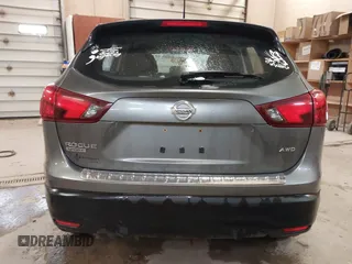 2017 Nissan Rogue SL z VIN JN1BJ1CR9HW128710, wystawiony jako IAAI lot #42307830 z przebiegiem 129 791 mil mil oraz . Historia ofert i sprzedaży dostępna na DreamBid. Obrazek 16.