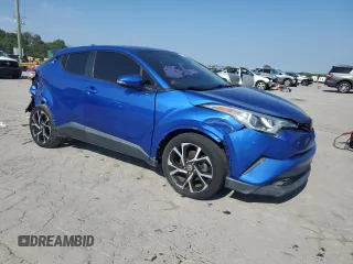 2018 Toyota C-HR XLE z VIN NMTKHMBX4JR054062, wystawiony jako Copart lot #63602235 z przebiegiem 82 111 mil mil oraz Czysty tytuł • Clean title. Historia ofert i sprzedaży dostępna na DreamBid. Obrazek 4.