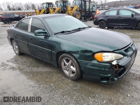 2001 Pontiac Grand Am GT with VIN 1G2NW52E81C266753, listed as a Copart auction lot 45086335 with 181,742 mi miles and Salvage Title. Bid and sale history available at carsss.com. Image 4.