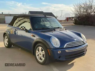 2007 MINI Convertible with VIN WMWRF33577TG17466, listed as a Copart auction lot 42860175 with 60,577 mi miles and Clean Title. Bid and sale history available at DreamBid. Image 1.