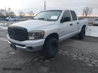 2008 Dodge Ram 1500 SLT with VIN 1D7HU18218S608781, listed as a IAAI auction lot 41851397 with 333,734 mi miles. Bid and sale history available at carsss.com. Image 2.
