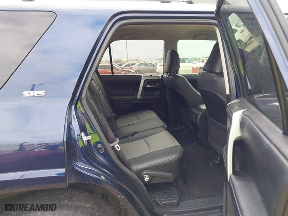 2019 Toyota 4Runner SR5 with VIN JTEBU5JR3K5722863, listed as a IAAI auction lot 41578713 with 109,723 mi miles. Bid and sale history available at carsss.com. Image 8.