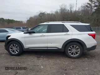 2021 Ford Explorer Limited with VIN 1FMSK7FH8MGC17300, listed as a IAAI auction lot 41537593 with 91,956 mi miles. Bid and sale history available at carsss.com. Image 15.
