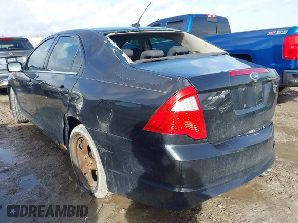 2010 Ford Fusion SE with VIN 3FAHP0HA4AR138322, listed as a IAAI auction lot 41657505 with 173,609 mi miles. Bid and sale history available at carsss.com. Image 3.