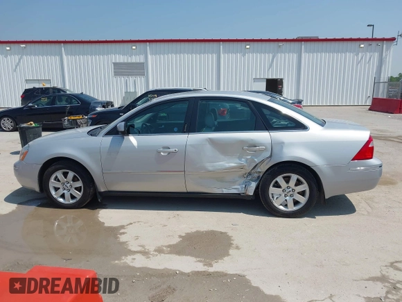2005 Ford Five Hundred SEL with VIN 1FAHP24105G161224, listed as a IAAI auction lot 42448504 with Not provided miles and . Bid and sale history available at DreamBid. Image 13.
