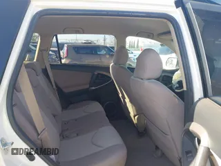 2007 Toyota RAV4 with VIN JTMZK33V275007345, listed as a IAAI auction lot 41818595 with 170,070 mi miles. Bid and sale history available at carsss.com. Image 8.
