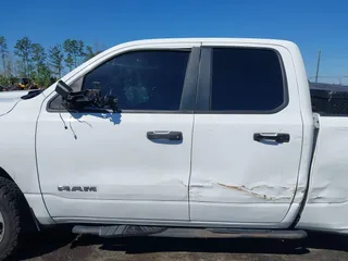 2019 Ram 1500 Tradesman z VIN 1C6RRECT8KN604344, wystawiony jako IAAI lot #41889504 z przebiegiem 123 773 mil mil oraz . Historia ofert i sprzedaży dostępna na DreamBid. Obrazek 14.