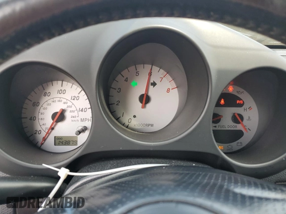2000 Toyota MR2 z VIN JTDFR3200Y0006035, wystawiony jako Copart lot #56325275 z przebiegiem 143 879 mil mil oraz Szkoda całkowita • Salvage title. Historia ofert i sprzedaży dostępna na DreamBid. Obrazek 9.