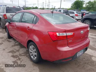 2012 Kia Rio LX with VIN KNADM4A36C6085057, listed as a IAAI auction lot 42111921 with 136,217 mi miles. Bid and sale history available at carsss.com. Image 3.