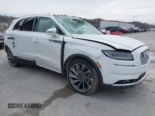 2022 Lincoln Nautilus Reserve z VIN 2LMPJ8K95NBL24072, wystawiony jako IAAI lot #41824694 z przebiegiem Nie podano mil oraz . Historia ofert i sprzedaży dostępna na DreamBid. Obrazek 1.