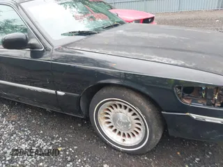 2002 Mercury Grand Marquis LS Premium z VIN 2MEFM75W42X644236, wystawiony jako IAAI lot #42276863 z przebiegiem 56 460 mil mil oraz . Historia ofert i sprzedaży dostępna na DreamBid. Obrazek 6.