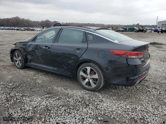 2017 Kia Optima SX with VIN 5XXGW4L24HG137812, listed as a Copart auction lot 82240014 with 0 mi miles and Salvage Title. Bid and sale history available at carsss.com. Image 2.