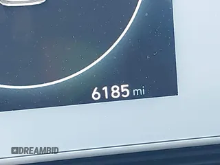 2024 Hyundai Ioniq 5 Limited z VIN KM8KR4DE2RU253057, wystawiony jako IAAI lot #41444014 z przebiegiem 6 185 mil mil oraz . Historia ofert i sprzedaży dostępna na DreamBid. Obrazek 15.