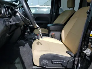2021 Jeep Gladiator Sport S с VIN 1C6JJTAG5ML583241, выставлен на аукционе Copart как лот 58386985 с пробегом 75 978 миль миль и Списание • Salvage title. История ставок и продаж доступна на DreamBid. Изображение 7.