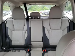 2024 Subaru Forester Limited with VIN JF2SKALC6RH463081, listed as a Copart auction lot 60777775 with 8,704 mi miles and Salvage title. Bid and sale history available at DreamBid. Image 10.