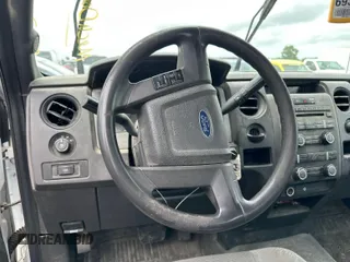 2012 Ford F-150 XL с VIN 1FTMF1CM2CKD53577, выставлен на аукционе IAAI как лот 42585728 с пробегом 167 735 миль миль и . История ставок и продаж доступна на DreamBid. Изображение 17.