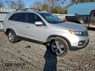 2013 Kia Sorento EX with VIN 5XYKU4A2XDG410888, listed as a Copart auction lot 49243065 with 162,453 mi miles and Salvage Title. Bid and sale history available at carsss.com. Image 4.
