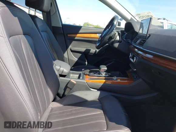 2022 Audi Q5 S line Premium Plus with VIN WA1EAAFY0N2112616, listed as a IAAI auction lot 42011925 with 67,076 mi miles and . Bid and sale history available at DreamBid. Image 5.