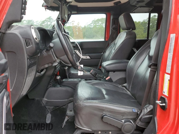 2018 Jeep Wrangler Unlimited Rubicon Recon with VIN 1C4HJWFG2JL851854, listed as a Copart auction lot 84162554 with 116,417 mi miles and Clean Title. Bid and sale history available at DreamBid. Image 7.