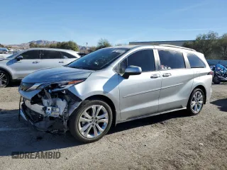 2023 Toyota Sienna Platinum z VIN 5TDERKEC6PS159753, wystawiony jako Copart lot #85719524 z przebiegiem 26 123 mil mil oraz Szkoda całkowita • Salvage title. Historia ofert i sprzedaży dostępna na DreamBid. Obrazek 1.