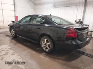 2006 Pontiac Grand Prix z VIN 2G2WP552861212532, wystawiony jako IAAI lot #42212046 z przebiegiem 171 326 mil mil oraz . Historia ofert i sprzedaży dostępna na DreamBid. Obrazek 3.