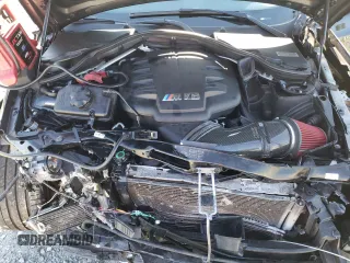 2011 BMW M3 z VIN WBSPM9C54BE203115, wystawiony jako Copart lot #54583324 z przebiegiem Nie podano mil oraz Szkody całkowita. Historia ofert i sprzedaży dostępna na DreamBid. Obrazek 12.