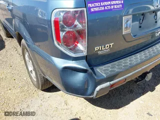 2008 Honda Pilot EX-L with VIN 5FNYF28548B018107, listed as a IAAI auction lot 41352252 with 267,224 mi miles. Bid and sale history available at carsss.com. Image 13.