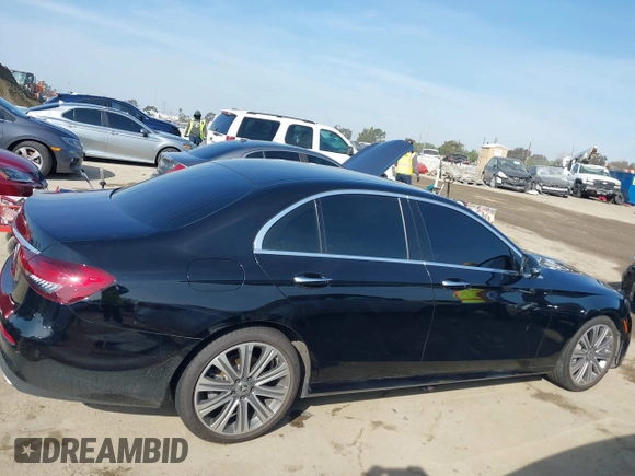 2022 Mercedes-Benz E-Class E 350 with VIN W1KZF8DB6NB026720, listed as a IAAI auction lot 41603311 with 1 mi miles. Bid and sale history available at carsss.com. Image 13.