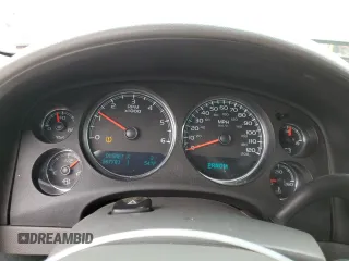 2010 GMC Yukon XL z VIN 1GKUKKE39AR114462, wystawiony jako Copart lot #50172975 z przebiegiem 267 783 mil mil oraz Szkoda całkowita • Salvage title. Historia ofert i sprzedaży dostępna na DreamBid. Obrazek 9.