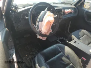 2005 Ford Ranger XLT z VIN 1FTZR45E65PA15867, wystawiony jako Copart lot #59501235 z przebiegiem Nie podano mil oraz Szkoda całkowita • Salvage title. Historia ofert i sprzedaży dostępna na DreamBid. Obrazek 8.