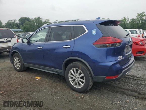 2020 Nissan Rogue SV z VIN KNMAT2MT0LP530184, wystawiony jako Copart lot #59735895 z przebiegiem 116 661 mil mil oraz Czysty tytuł • Clean title. Historia ofert i sprzedaży dostępna na DreamBid. Obrazek 2.