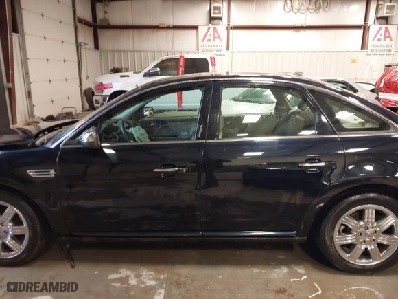 2008 Ford Taurus Limited with VIN 1FAHP25W78G110429, listed as a IAAI auction lot 41303655 with 67,648 mi miles. Bid and sale history available at carsss.com. Image 15.