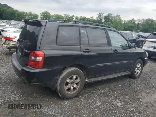 2005 Toyota Highlander z VIN JTEEP21A850090649, wystawiony jako Copart lot #61280015 z przebiegiem 220 506 mil mil oraz Czysty tytuł • Clean title. Historia ofert i sprzedaży dostępna na DreamBid. Obrazek 3.