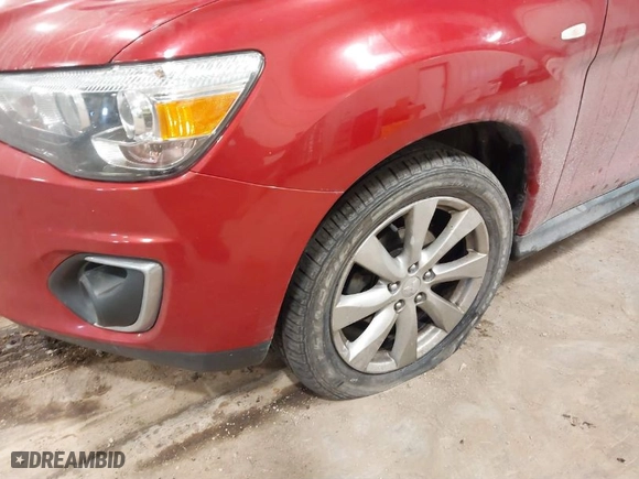 2013 Mitsubishi Outlander Sport SE with VIN 4A4AR4AU8DE006200, listed as a IAAI auction lot 41413376 with 149,292 mi miles. Bid and sale history available at carsss.com. Image 6.