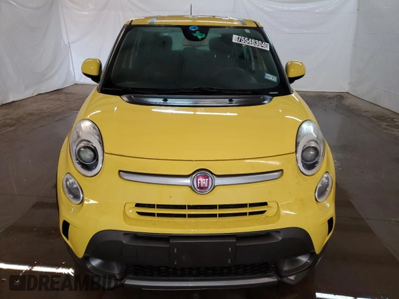 2014 FIAT 500L Trekking with VIN ZFBCFADH4EZ018699, listed as a Copart auction lot 75548304 with 63,558 mi miles and Clean Title. Bid and sale history available at carsss.com. Image 5.
