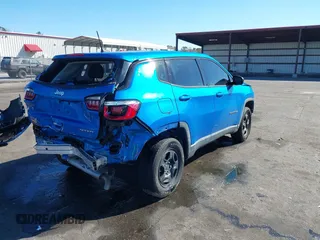2018 Jeep Compass Sport с VIN 3C4NJDAB1JT409879, выставлен на аукционе IAAI как лот 41505845 с пробегом 84 486 миль миль и . История ставок и продаж доступна на DreamBid. Изображение 4.