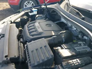 2023 Volkswagen Tiguan SE with VIN 3VVNB7AX3PM040666, listed as a IAAI auction lot 41771816 with 28,832 mi miles and . Bid and sale history available at DreamBid. Image 19.