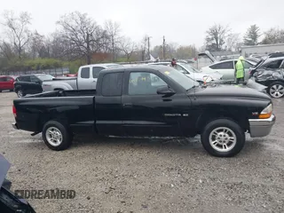2000 Dodge Dakota with VIN 1B7GL22X6YS703226, listed as a IAAI auction lot 40849454 with 105,990 mi miles. Bid and sale history available at carsss.com. Image 13.