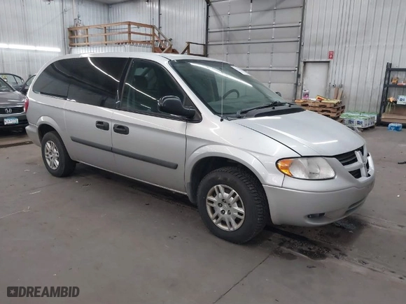 2005 Dodge Caravan SE with VIN 1D4GP24R25B316271, listed as a IAAI auction lot 41720154 with 231,797 mi miles. Bid and sale history available at carsss.com. Image 1.