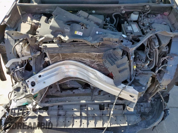 2019 Toyota RAV4 XLE with VIN JTMW1RFV1KJ015196, listed as a Copart auction lot 49452225 with 167,557 mi miles and Salvage Title. Bid and sale history available at carsss.com. Image 12.