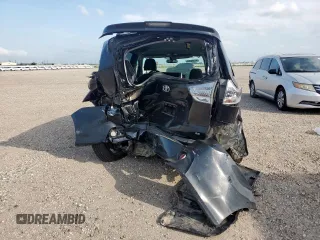 2018 Toyota Sienna SE with VIN 5TDXZ3DC4JS916138, listed as a Copart auction lot 57165495 with 120,764 mi miles and Salvage title. Bid and sale history available at DreamBid. Image 6.