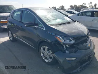 2020 Chevrolet Bolt EV LT z VIN 1G1FY6S0XL4108666, wystawiony jako IAAI lot #41682212 z przebiegiem 34 387 mil mil oraz . Historia ofert i sprzedaży dostępna na DreamBid. Obrazek 13.
