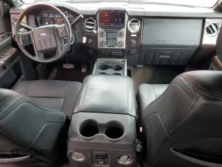 2014 Ford F-250 XL z VIN 1FT7W2BT9EEA02615, wystawiony jako Copart lot #58390295 z przebiegiem 169 696 mil mil oraz Czysty tytuł • Clean title. Historia ofert i sprzedaży dostępna na DreamBid. Obrazek 8.
