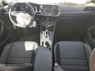 2024 Volkswagen Jetta SE with VIN 3VW7M7BU2RM067475, listed as a Copart auction lot 50451495 with 4,909 mi miles and Salvage title. Bid and sale history available at DreamBid. Image 8.